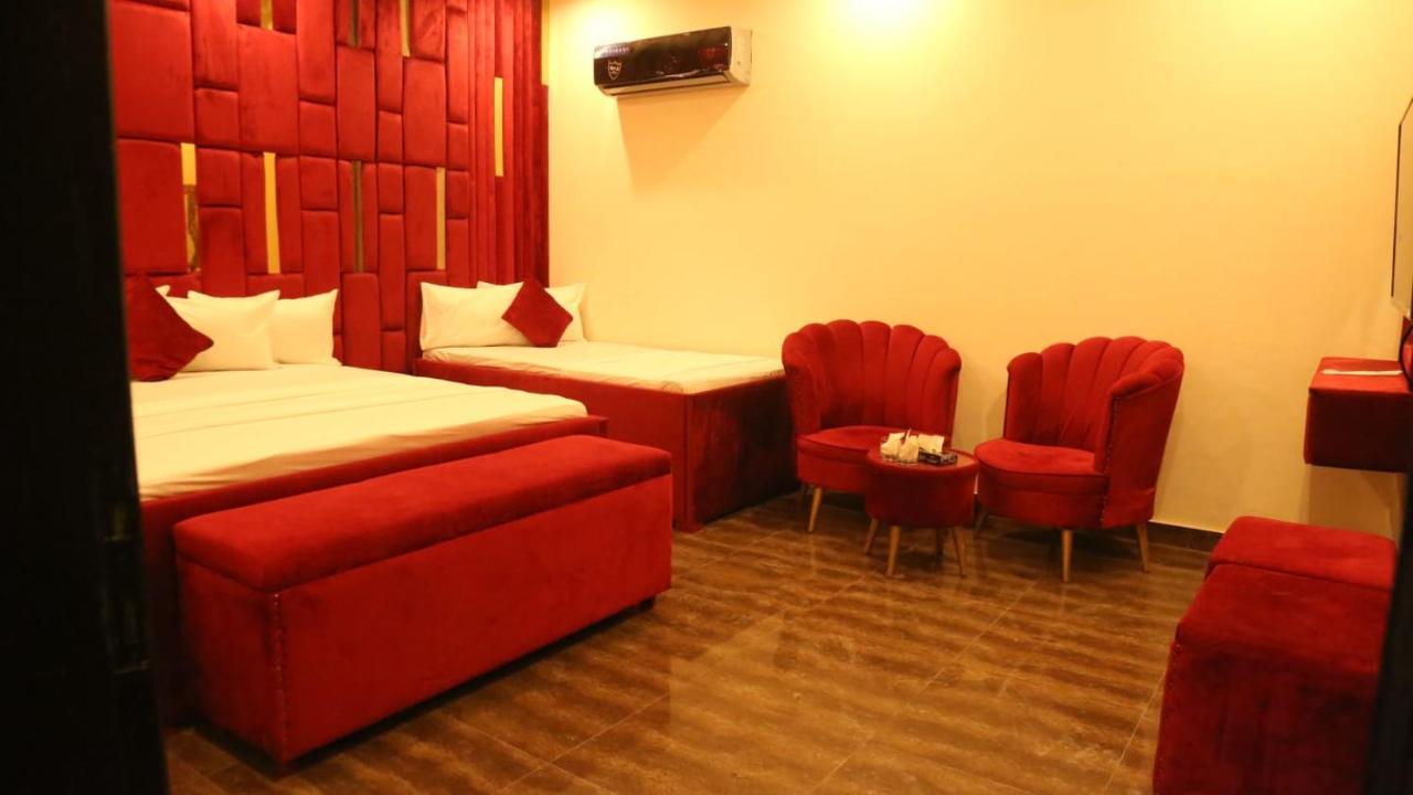 Hotel De Smart 木尔坦 外观 照片