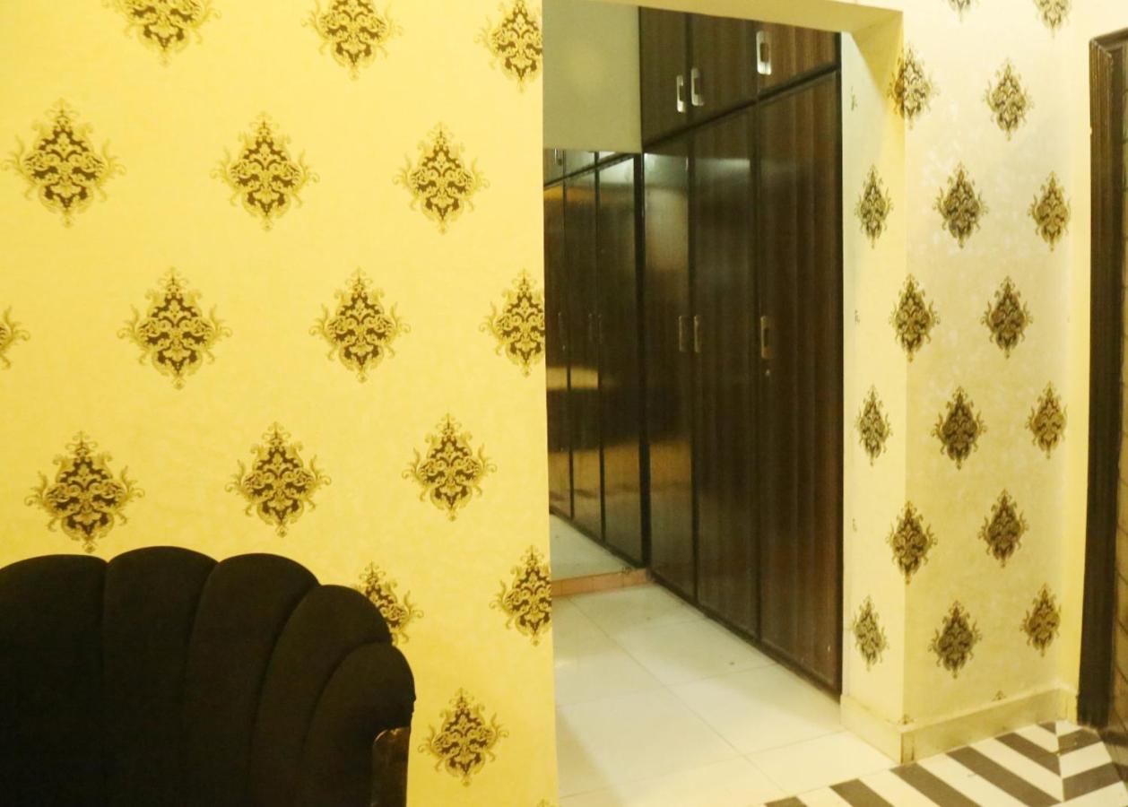 Hotel De Smart 木尔坦 外观 照片