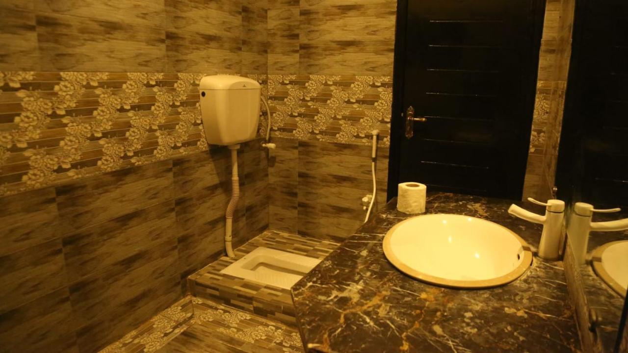 Hotel De Smart 木尔坦 外观 照片