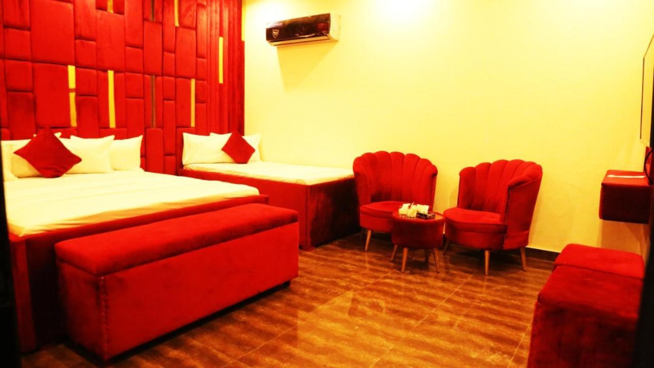 Hotel De Smart 木尔坦 外观 照片
