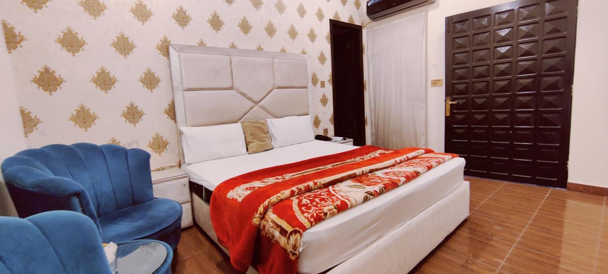 Hotel De Smart 木尔坦 外观 照片