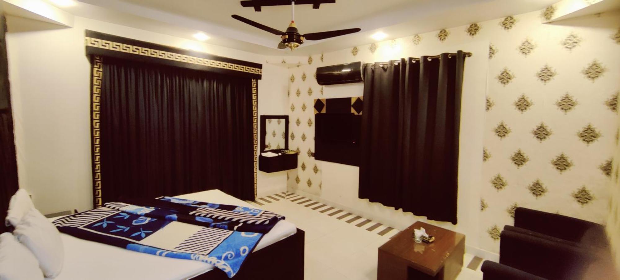 Hotel De Smart 木尔坦 外观 照片
